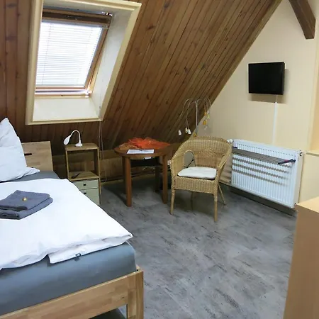 Gästezimmer Bluno Rum i privatbostad